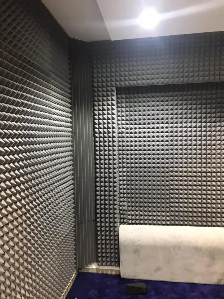 عزل الصوت للغرف الخبر