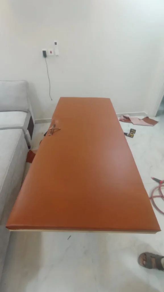 معلم عازل صوت للباب الخشب الخبر