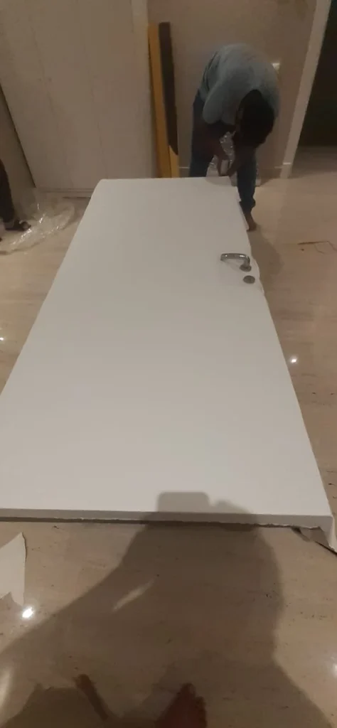 عزل الصوت للباب الخبر