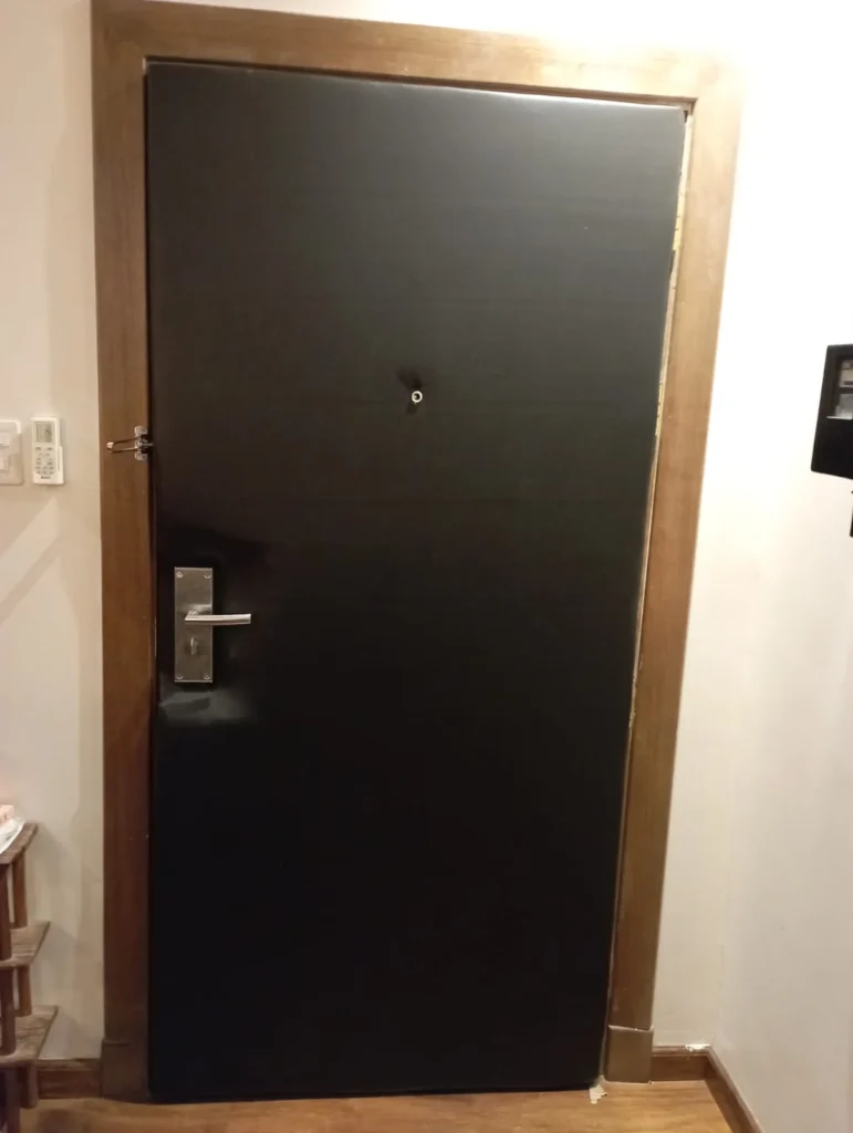 معلم عزل ابواب الخبر